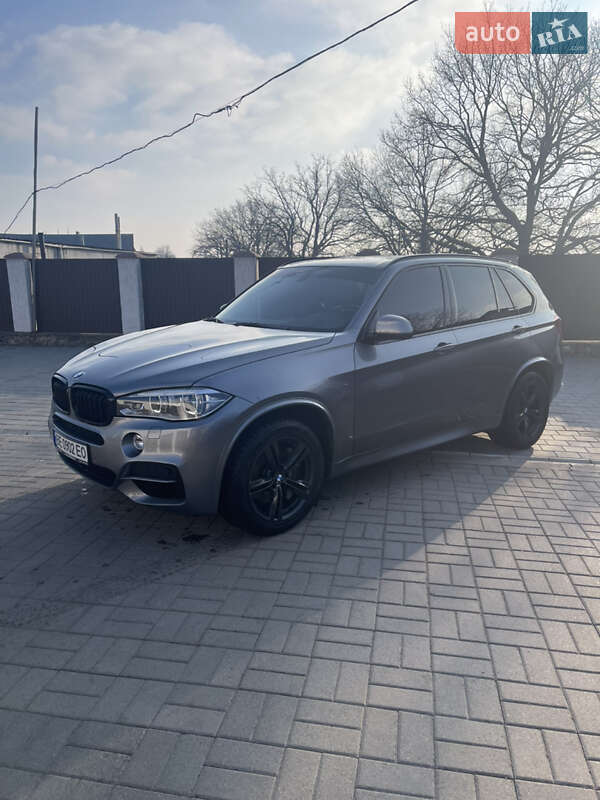Внедорожник / Кроссовер BMW X5 2015 в Вознесенске