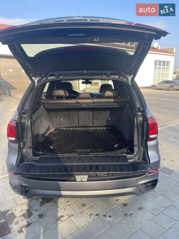 Внедорожник / Кроссовер BMW X5 2015 в Вознесенске