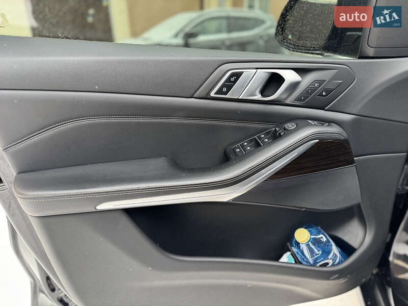 Внедорожник / Кроссовер BMW X5 2019 в Харькове