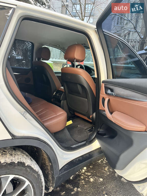 Внедорожник / Кроссовер BMW X5 2017 в Киеве
