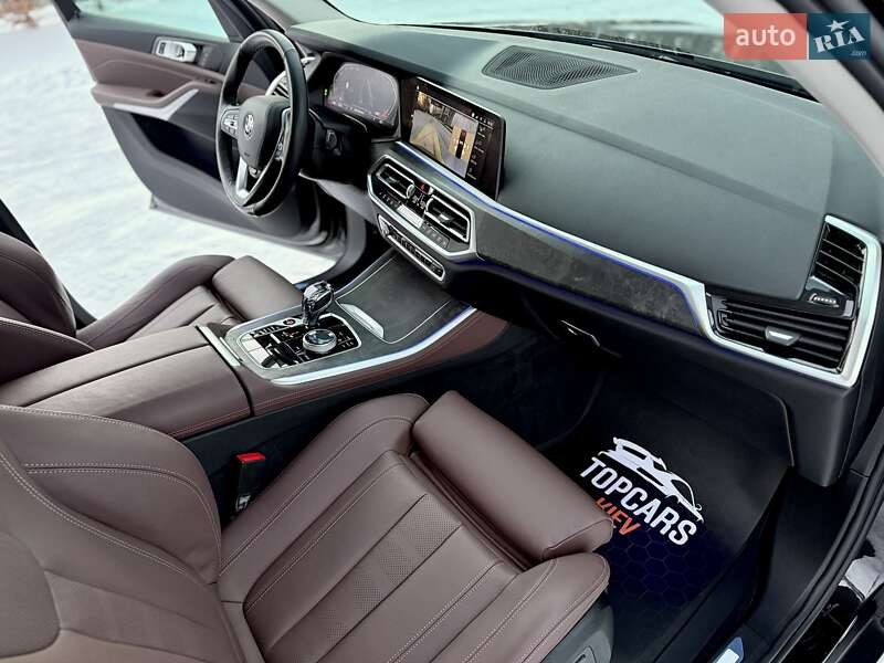 Внедорожник / Кроссовер BMW X5 2022 в Киеве