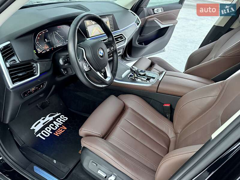 Внедорожник / Кроссовер BMW X5 2022 в Киеве