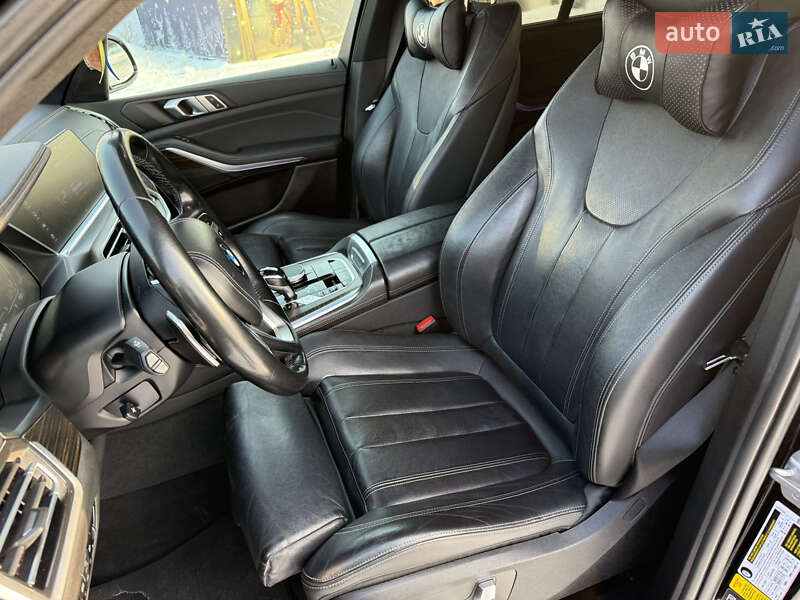 Внедорожник / Кроссовер BMW X5 2019 в Киеве