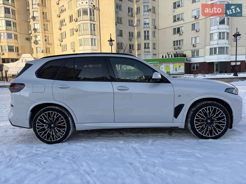 Внедорожник / Кроссовер BMW X5 2023 в Киеве фото 6 Внедорожник / Кроссовер BMW X5 2023 в Киеве