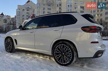 Внедорожник / Кроссовер BMW X5 2023 в Киеве