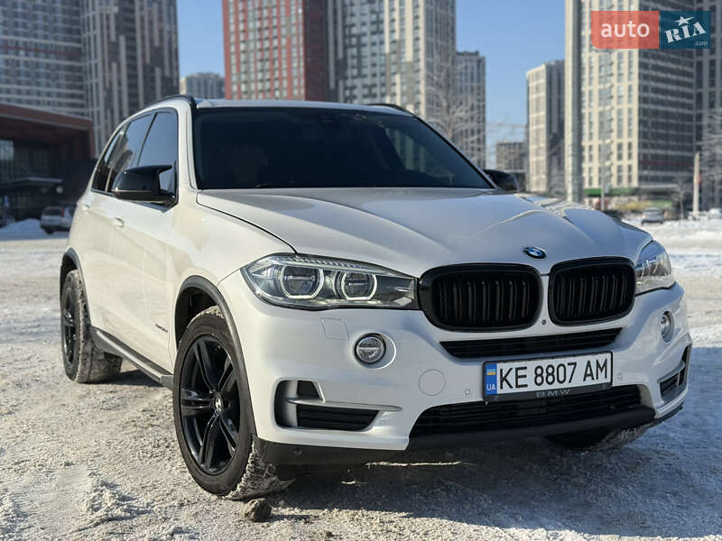 Внедорожник / Кроссовер BMW X5 2014 в Киеве