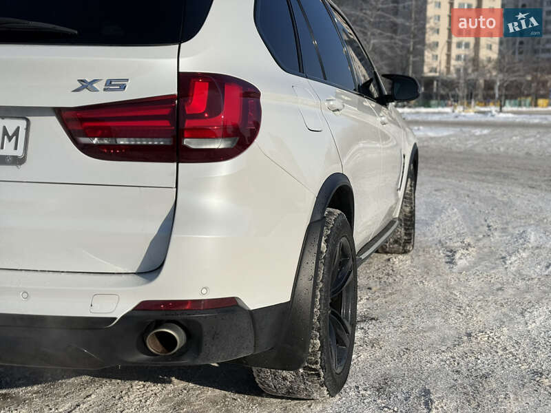 Внедорожник / Кроссовер BMW X5 2014 в Киеве