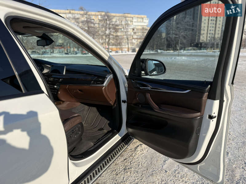 Внедорожник / Кроссовер BMW X5 2014 в Киеве
