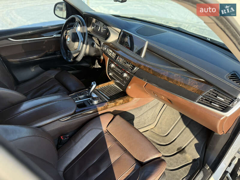 Внедорожник / Кроссовер BMW X5 2014 в Киеве