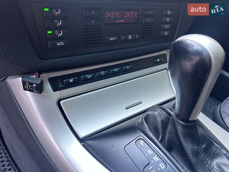 Внедорожник / Кроссовер BMW X5 2005 в Ивано-Франковске