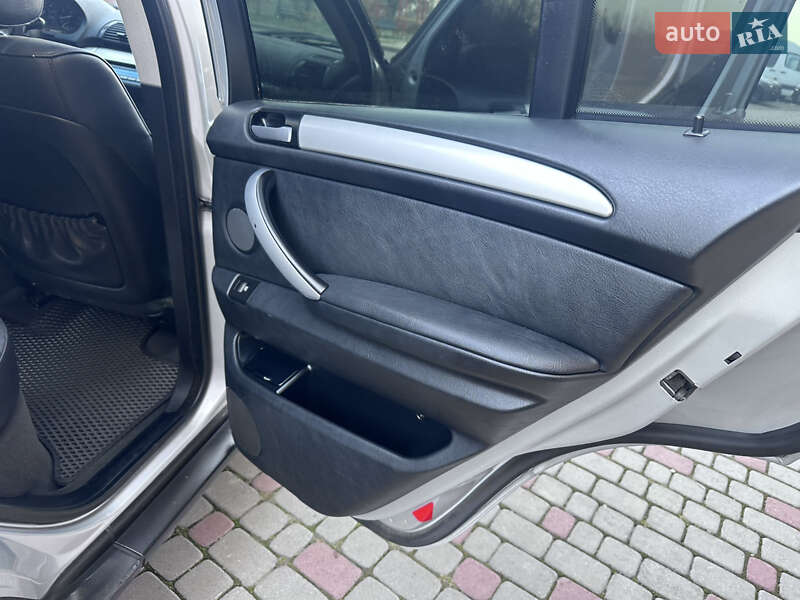 Внедорожник / Кроссовер BMW X5 2005 в Ивано-Франковске