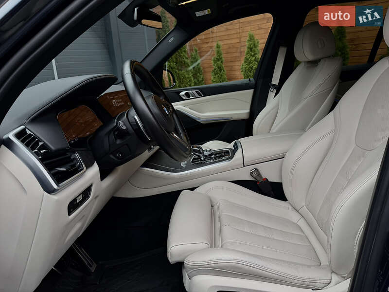 Внедорожник / Кроссовер BMW X5 2022 в Киеве