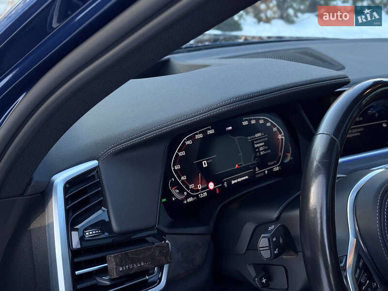 Внедорожник / Кроссовер BMW X5 2022 в Киеве