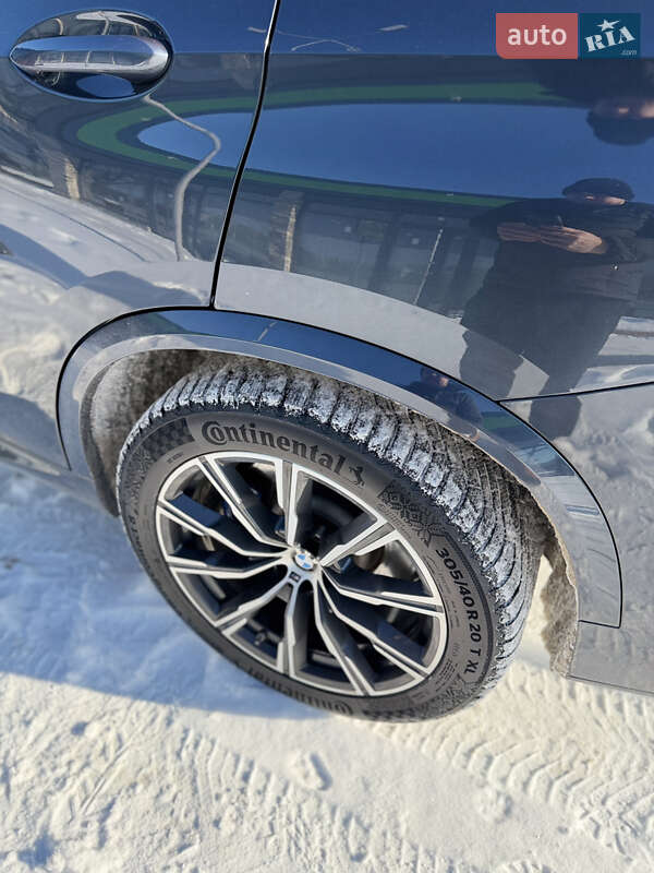 Внедорожник / Кроссовер BMW X5 2020 в Днепре