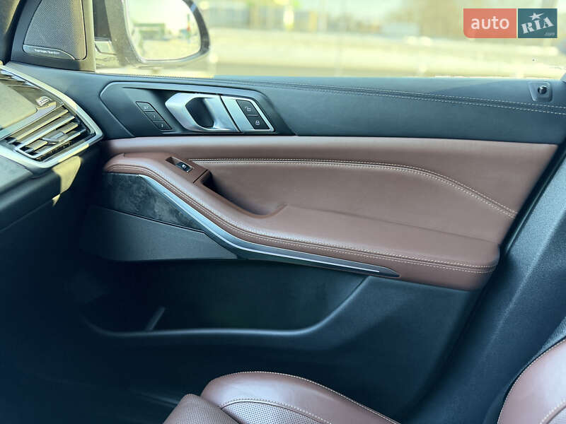 Внедорожник / Кроссовер BMW X5 2020 в Днепре