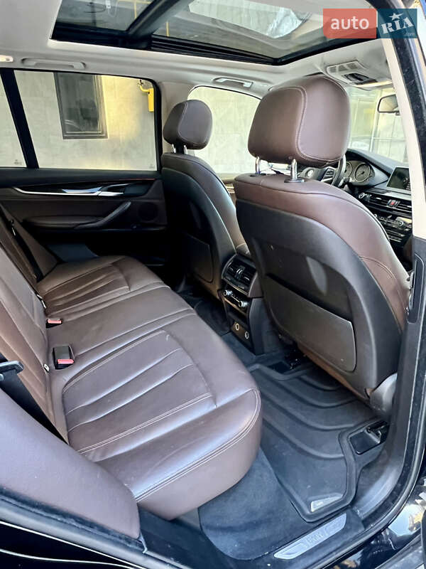Внедорожник / Кроссовер BMW X5 2014 в Львове