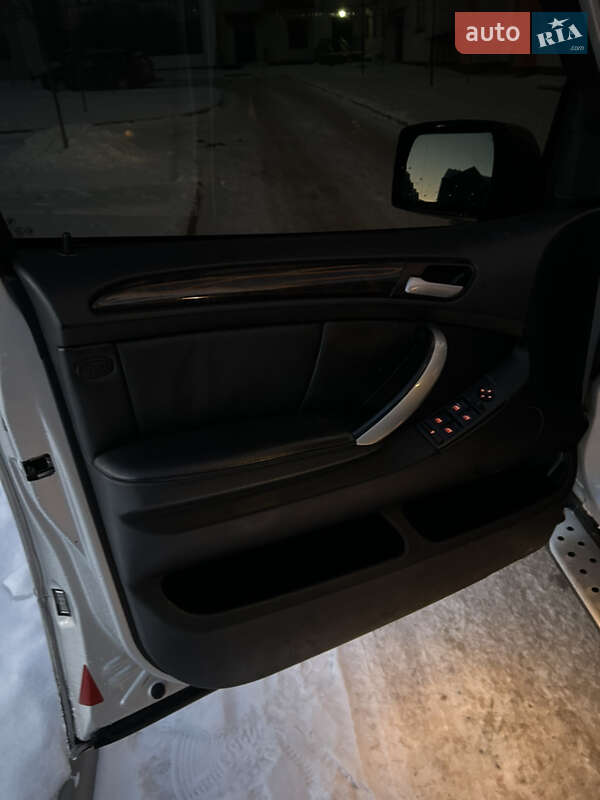 Внедорожник / Кроссовер BMW X5 2001 в Виннице