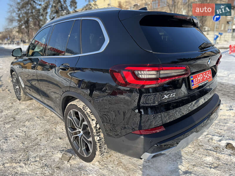 Внедорожник / Кроссовер BMW X5 2023 в Запорожье