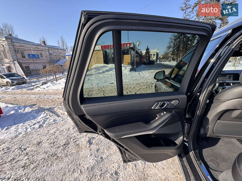 Внедорожник / Кроссовер BMW X5 2023 в Запорожье