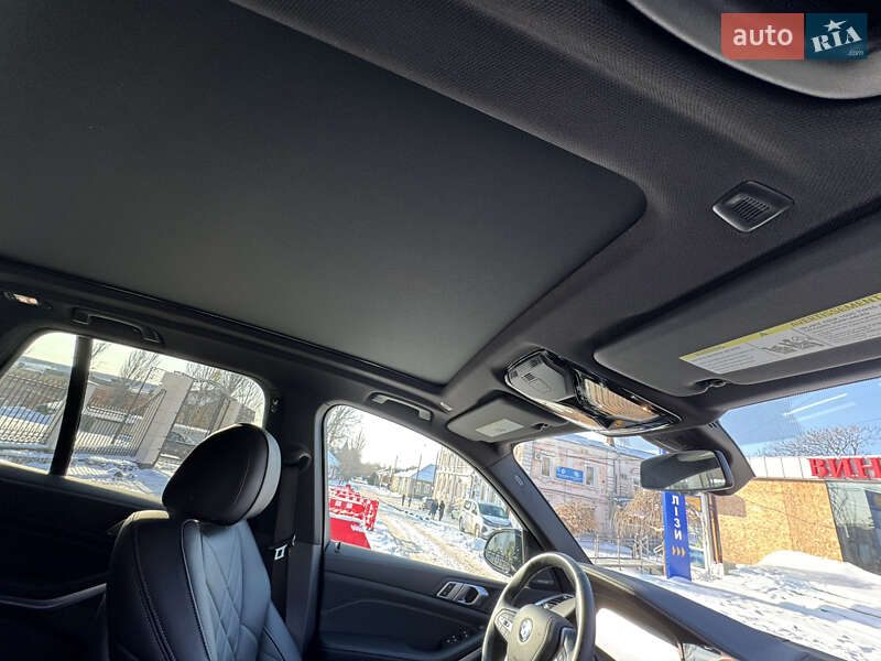 Внедорожник / Кроссовер BMW X5 2023 в Запорожье