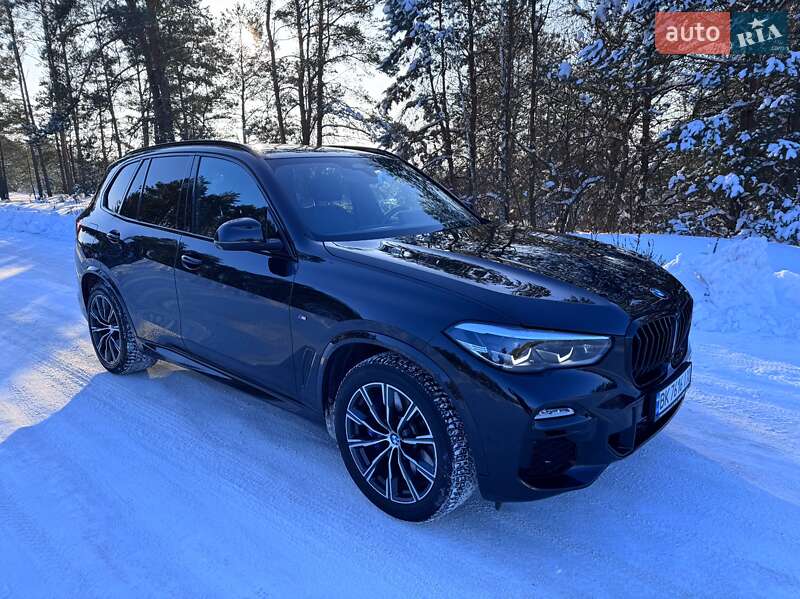 Внедорожник / Кроссовер BMW X5 2018 в Ровно