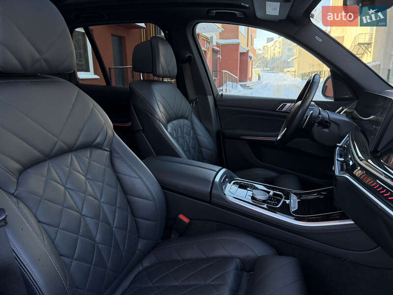 Внедорожник / Кроссовер BMW X5 2023 в Тернополе