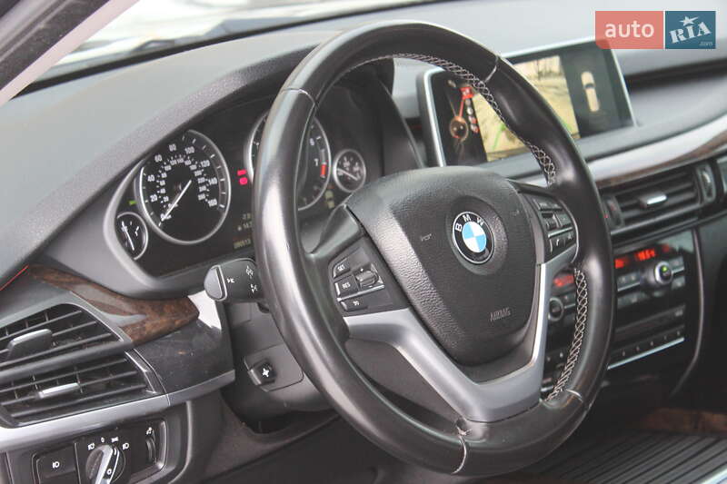 Внедорожник / Кроссовер BMW X5 2015 в Днепре