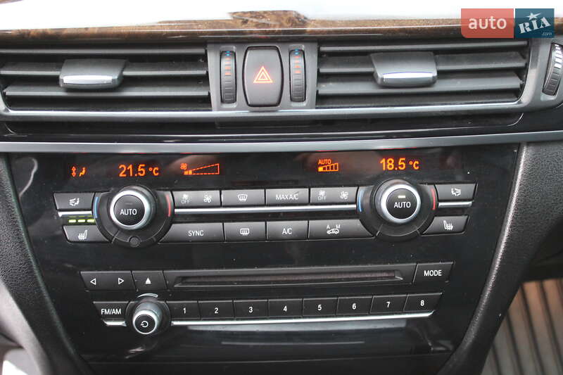 Внедорожник / Кроссовер BMW X5 2015 в Днепре