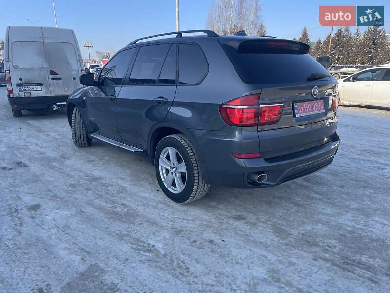 Внедорожник / Кроссовер BMW X5 2012 в Ковеле