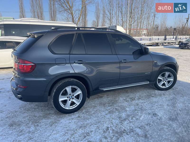 Внедорожник / Кроссовер BMW X5 2012 в Ковеле