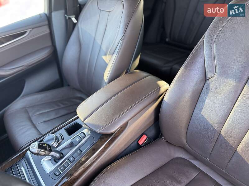 Внедорожник / Кроссовер BMW X5 2014 в Киеве