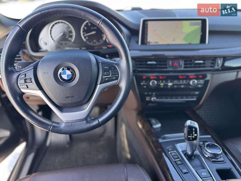 Внедорожник / Кроссовер BMW X5 2014 в Киеве