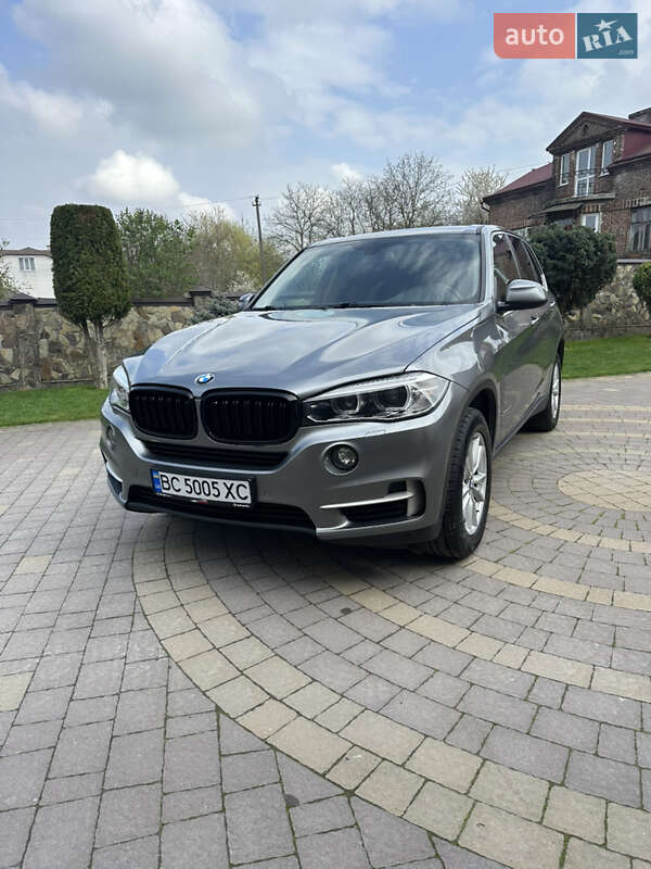 Внедорожник / Кроссовер BMW X5 2017 в Львове