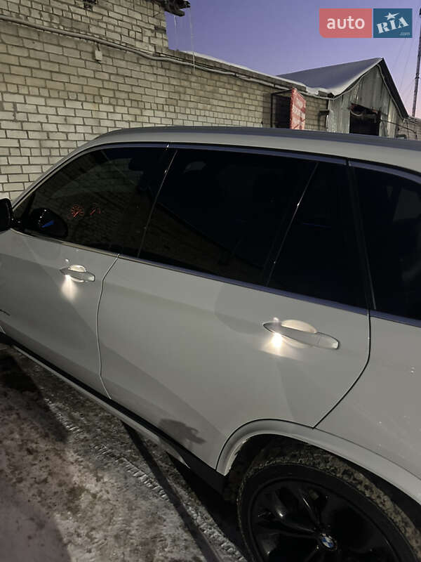 Внедорожник / Кроссовер BMW X5 2017 в Киеве