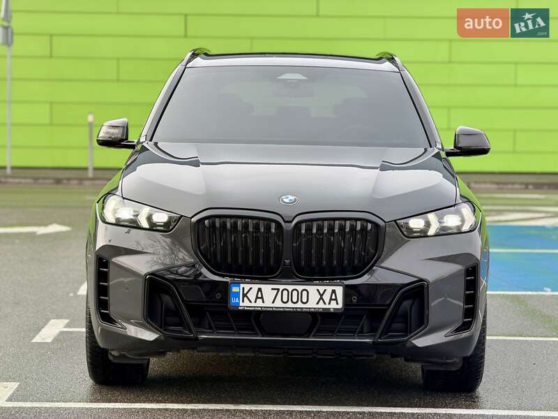 Внедорожник / Кроссовер BMW X5 2024 в Киеве