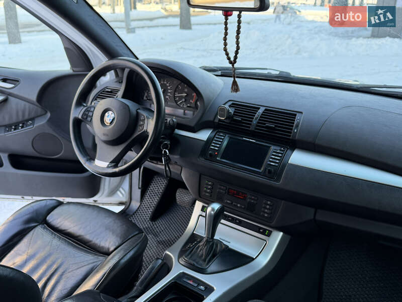 Внедорожник / Кроссовер BMW X5 2002 в Ровно