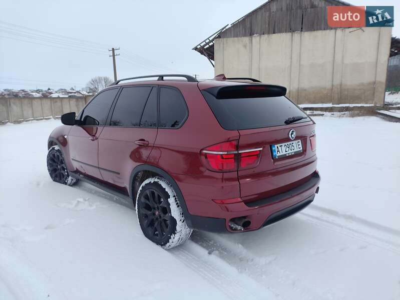 Внедорожник / Кроссовер BMW X5 2010 в Козове