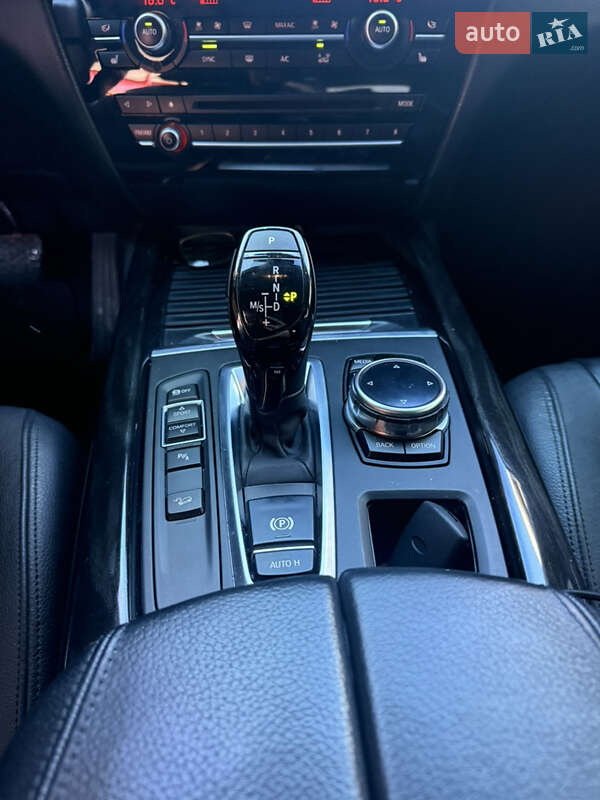 Внедорожник / Кроссовер BMW X5 2013 в Львове