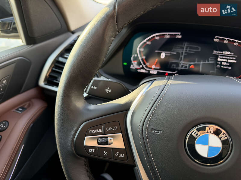 Внедорожник / Кроссовер BMW X5 2023 в Ужгороде