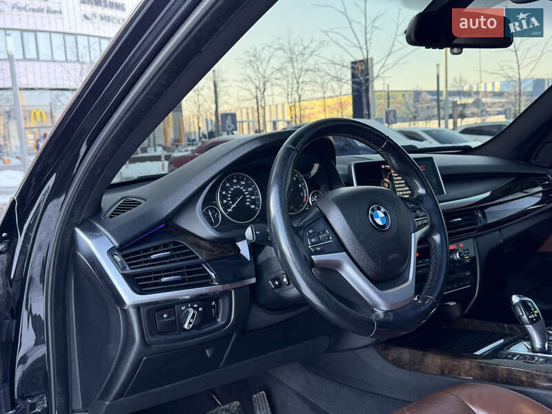 Внедорожник / Кроссовер BMW X5 2015 в Киеве