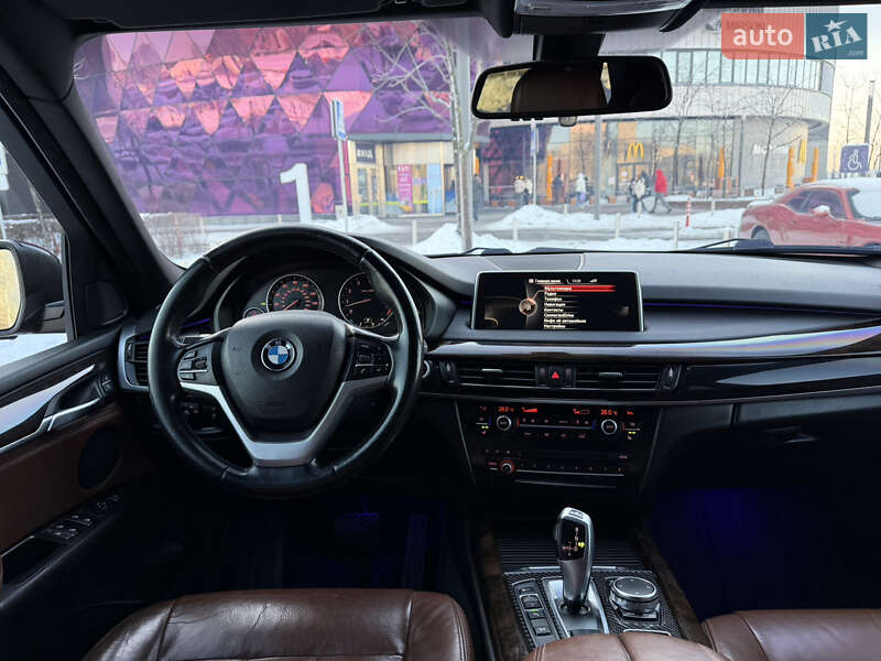 Внедорожник / Кроссовер BMW X5 2015 в Киеве
