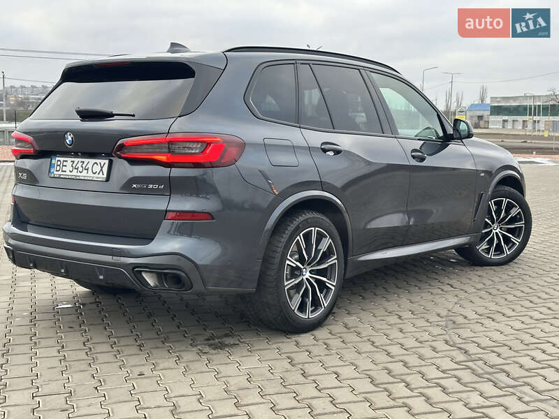 Внедорожник / Кроссовер BMW X5 2020 в Николаеве