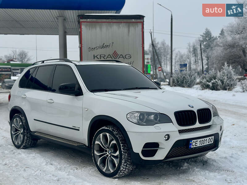 Внедорожник / Кроссовер BMW X5 2010 в Черновцах