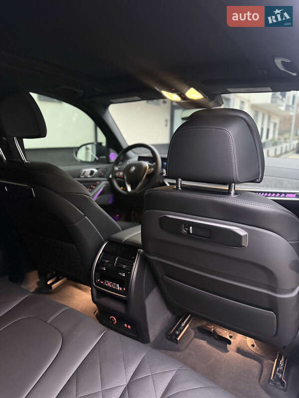 Внедорожник / Кроссовер BMW X5 2024 в Киеве