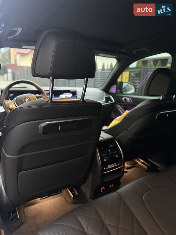 Внедорожник / Кроссовер BMW X5 2024 в Киеве