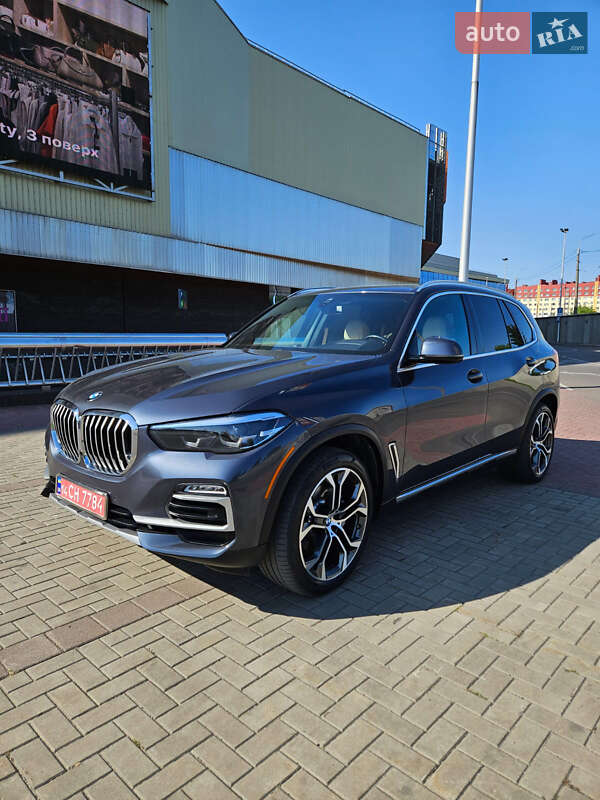 Внедорожник / Кроссовер BMW X5 2020 в Луцке