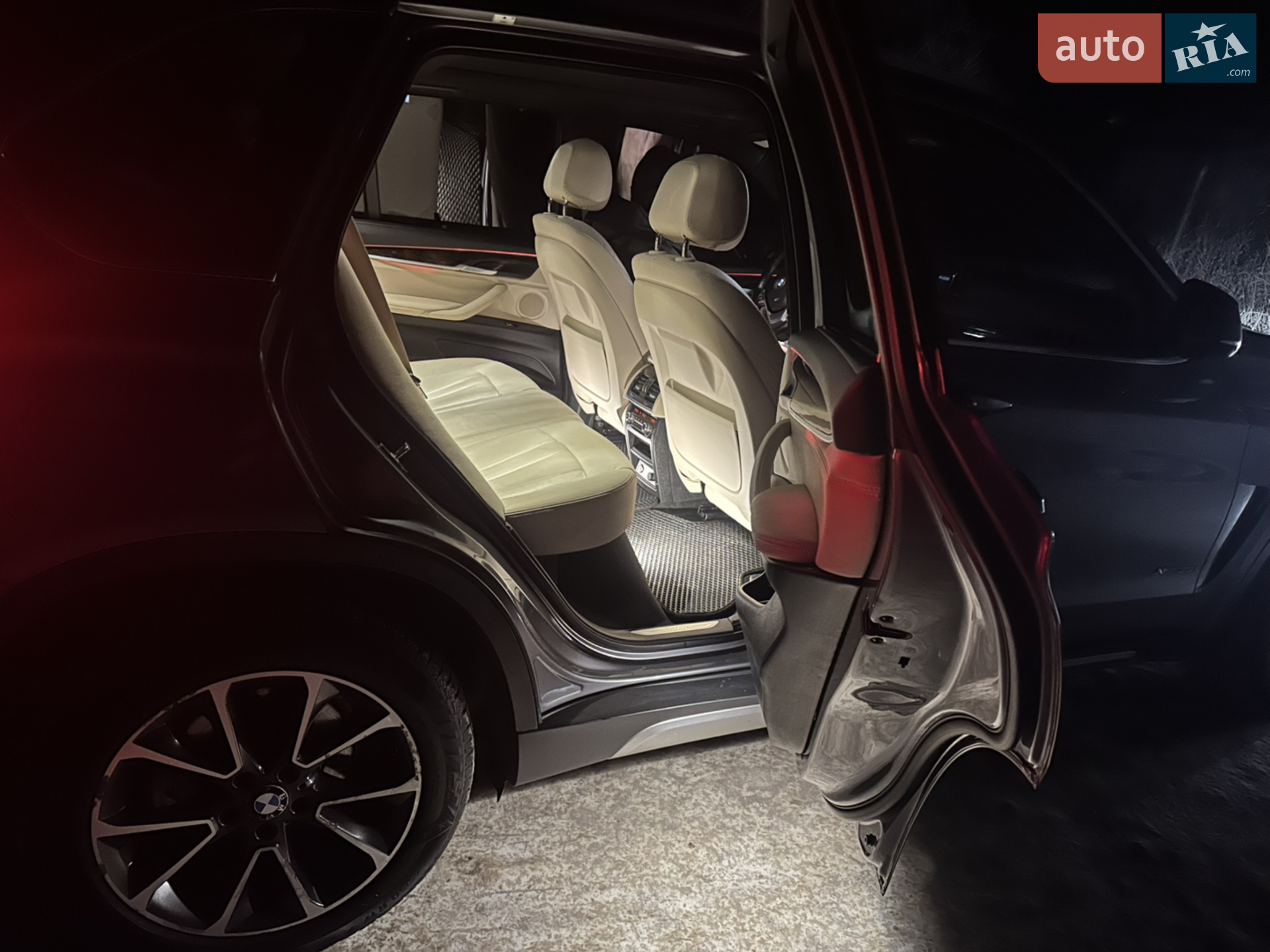 2016 BMW X5 - мініатюра 51