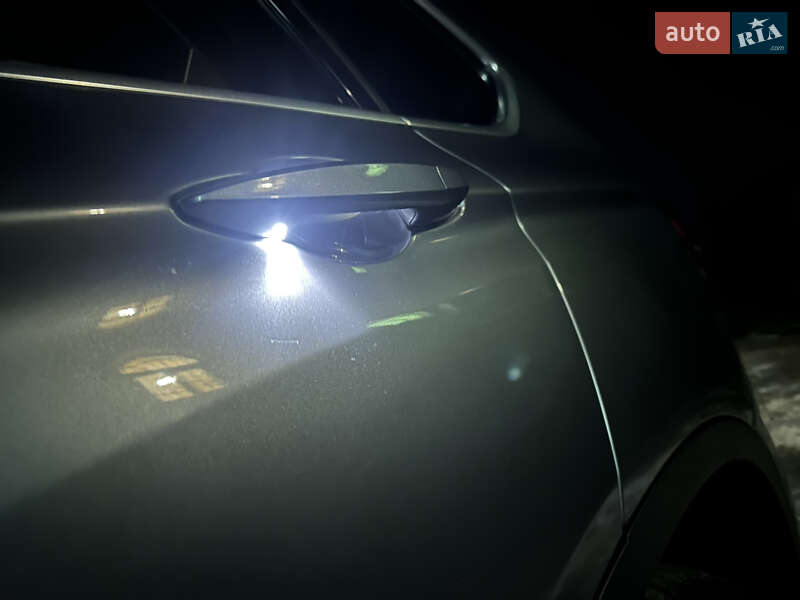 Внедорожник / Кроссовер BMW X5 2016 в Киеве фото 72 Внедорожник / Кроссовер BMW X5 2016 в Киеве