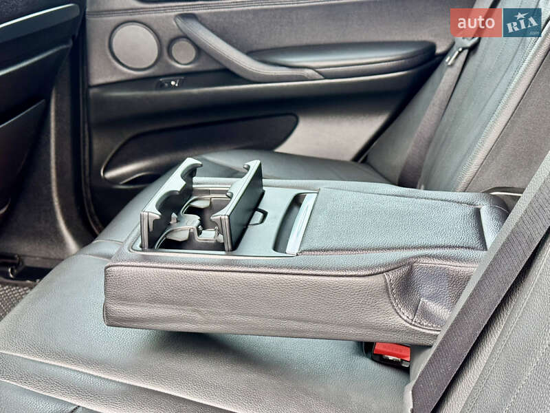 Внедорожник / Кроссовер BMW X5 2016 в Виннице