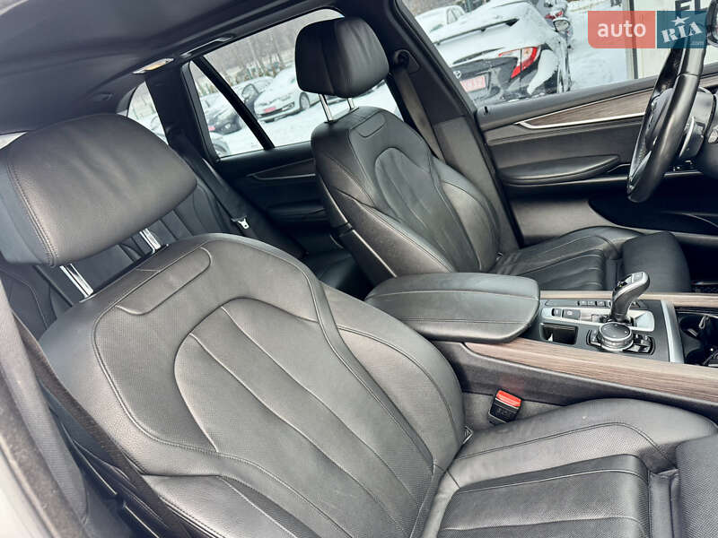 Внедорожник / Кроссовер BMW X5 2016 в Виннице